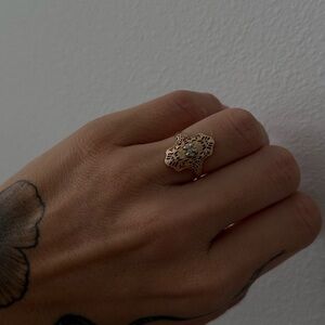 Art Deco 14kt Gold Ring